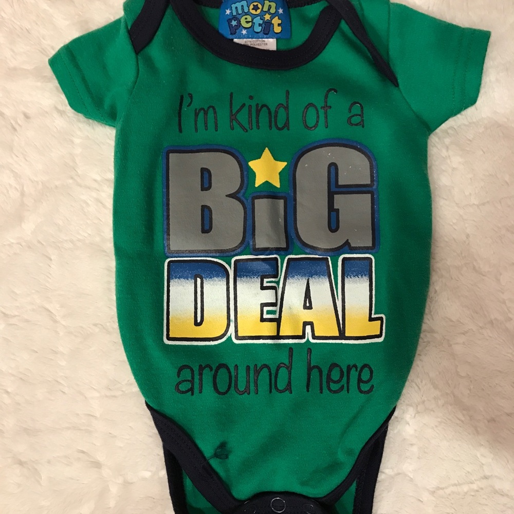 Baby bodysuit